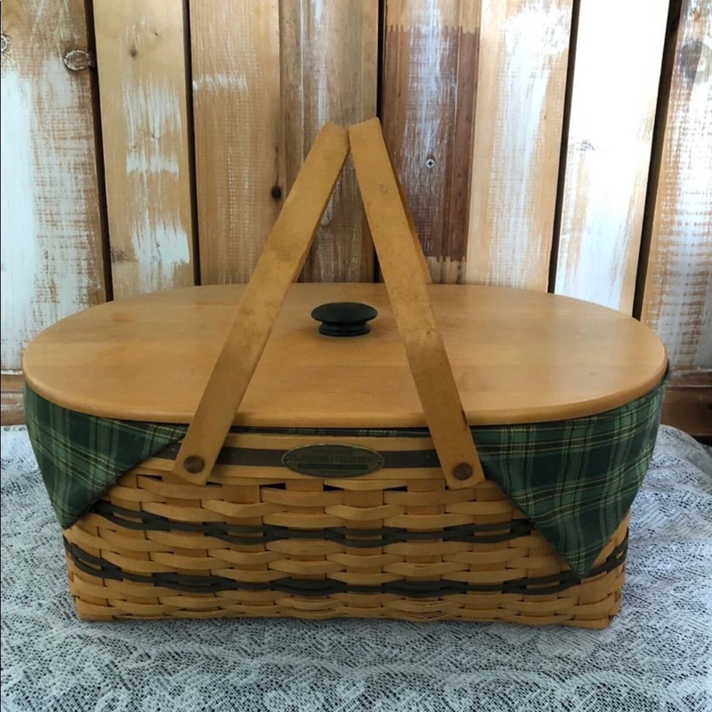 !!! SOLD !!!!   ❤️Longaberger Generosity Basket❤️